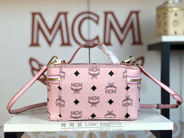 MCM女包 原單 30913 爆款MCM Rockstar化妝包 明星同款 百搭款女手提包 MCM單肩斜挎包  mdmc1375